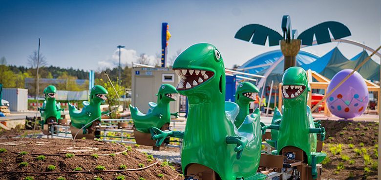 Opi Mümmels Dino-Abenteuer Peppa Pig Park. Opi Mümmels Dino-Abenteuer