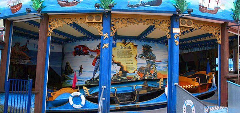 Prater Marina im Wiener Prater Prater Marina ist das älteste Fahrgeschäft im Wiener Prater