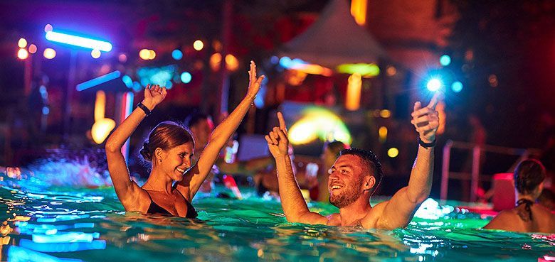 Summerfeeling im Outdoorbereich. Bei den Rulantica Summer Vibes erleben die Gäste Summerfeeling pur.