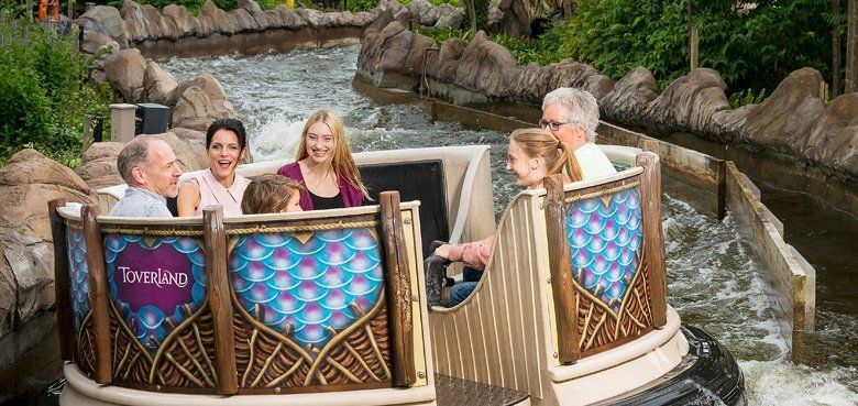 Fluss Djengu im Magischen Tag im Toverland Nähe Venlo Toverland Das Magische Thal mit Fluss Djengu