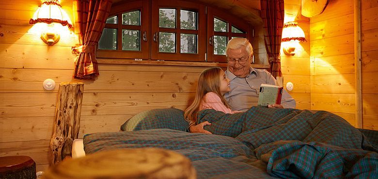 Eine schaurig-schöne Erfolgsgeschichte. Die Schaurigen Altweibernächte - Eine schaurig-schöne Erfolgsgeschichte.