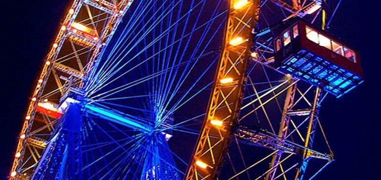 Der Wintermarkt im Wiener Prater zum 15ten Mal. Wintermarkt am Riesenradvorplatz