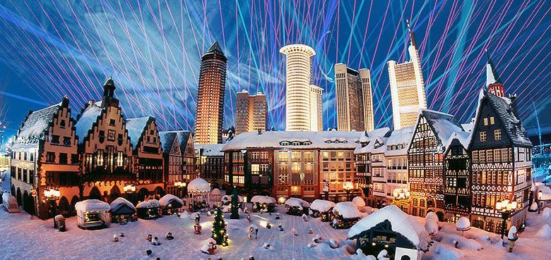 MINILAND Lasershow im LEGOLAND Lasershow im MINILAND