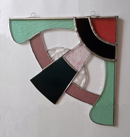 Cours de vitrail, suspension réalisée par Alexandra en technique mixte (Tiffany & traditionnelle)