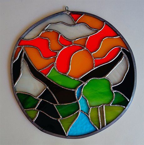 Cours de vitrail, suspension réalisée par Coline en technique Tiffany