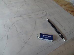 Art'lekin, vitrail sur-mesure, Jeannala & Seppala, étape de création, transfert du dessin de la maquette sur le calque.