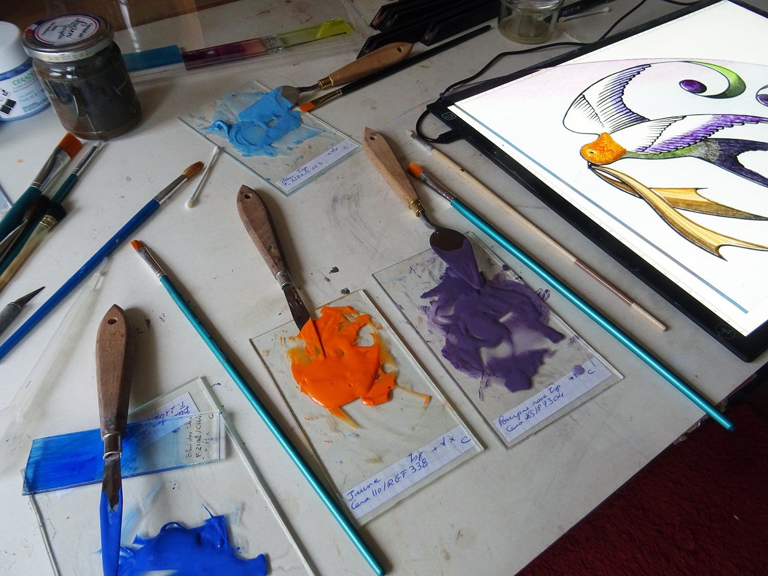 Art'lekin-vitrail traditionnel-imposte-émaux