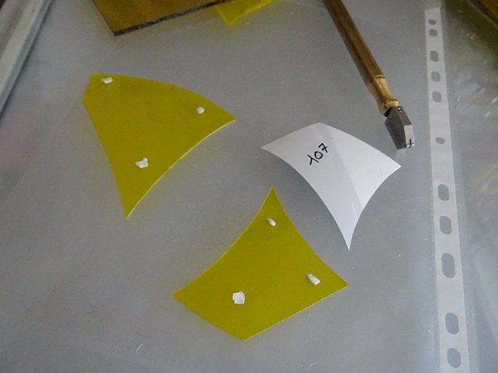 Art'lekin-Vitrail Tiffany-L'arbre des saisons-coupe jaune