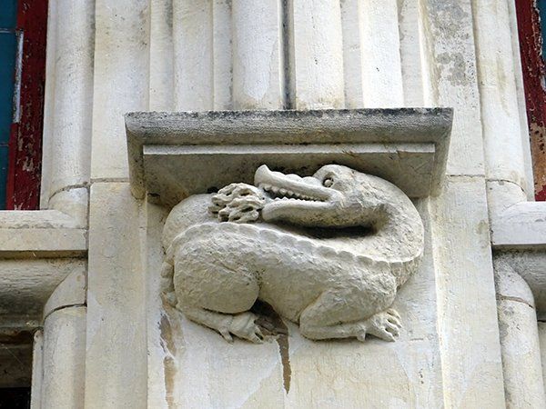 Art'lekin-restauration-vitraux-Saint-Geoire en Valdaine-Chateau