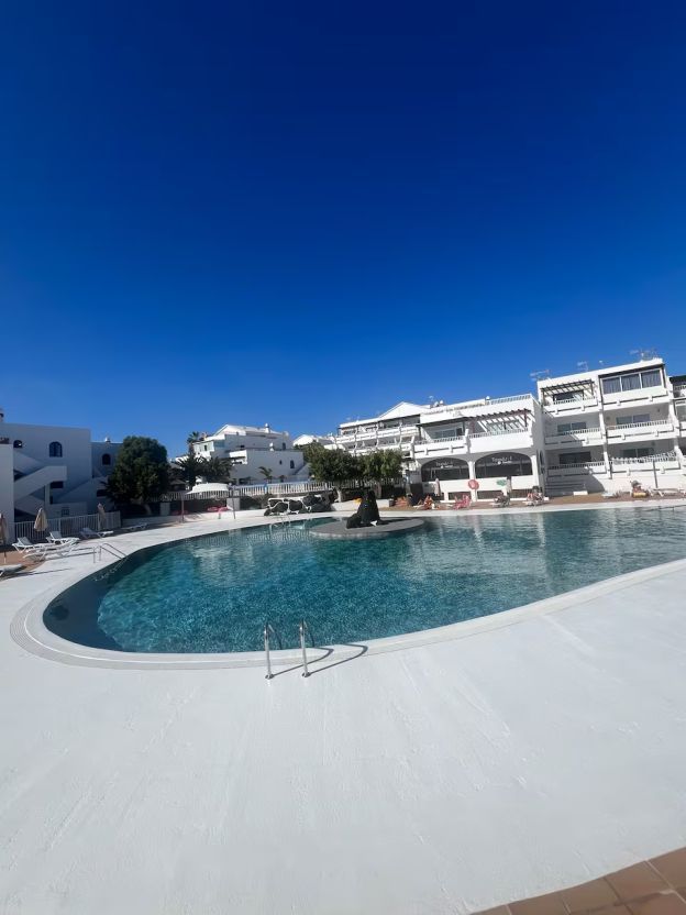 Accomodatin with pool in costa teguise