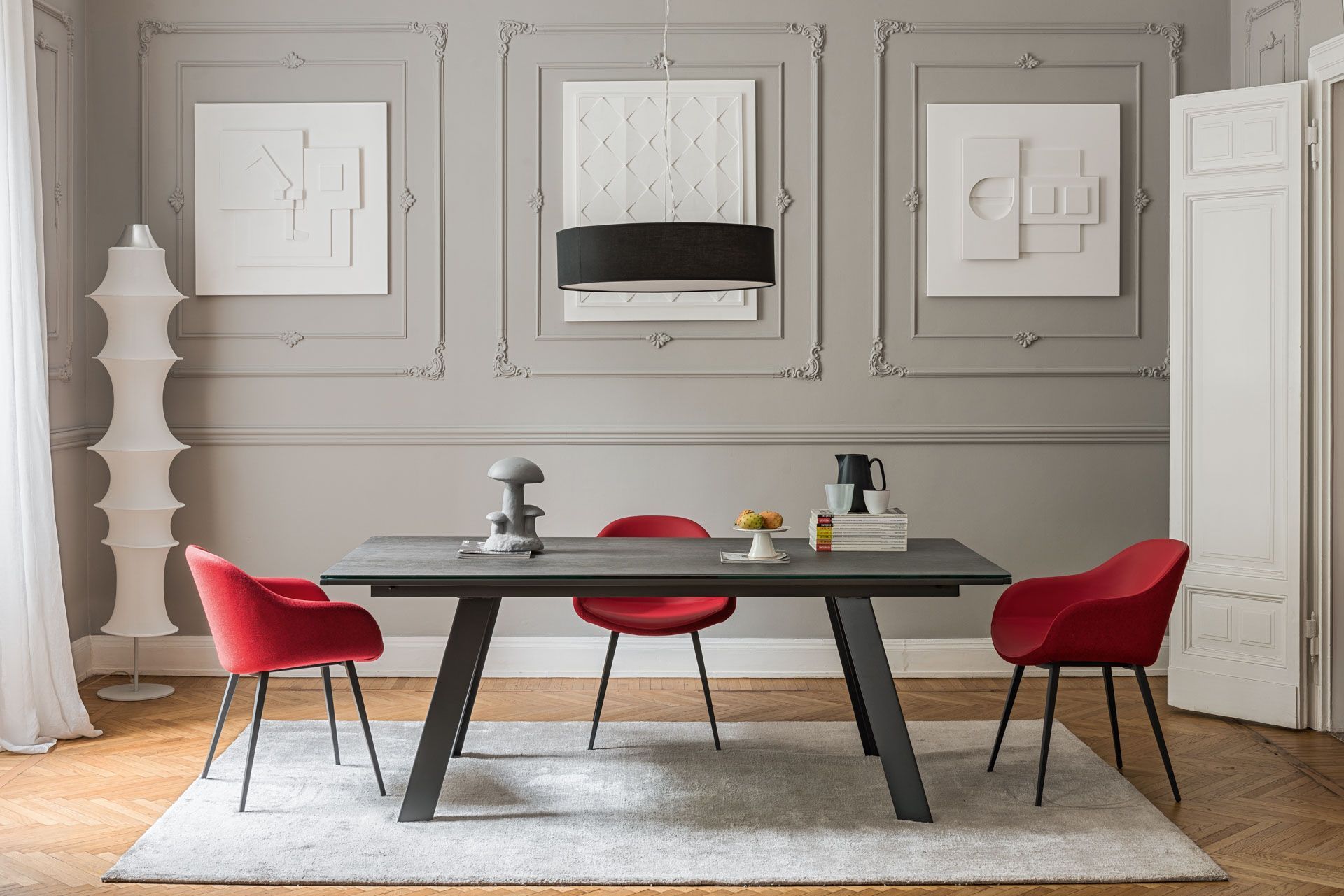 Edler knallig roter Sonny Designstuhl der Marke Midj in Borna bei Leipzig