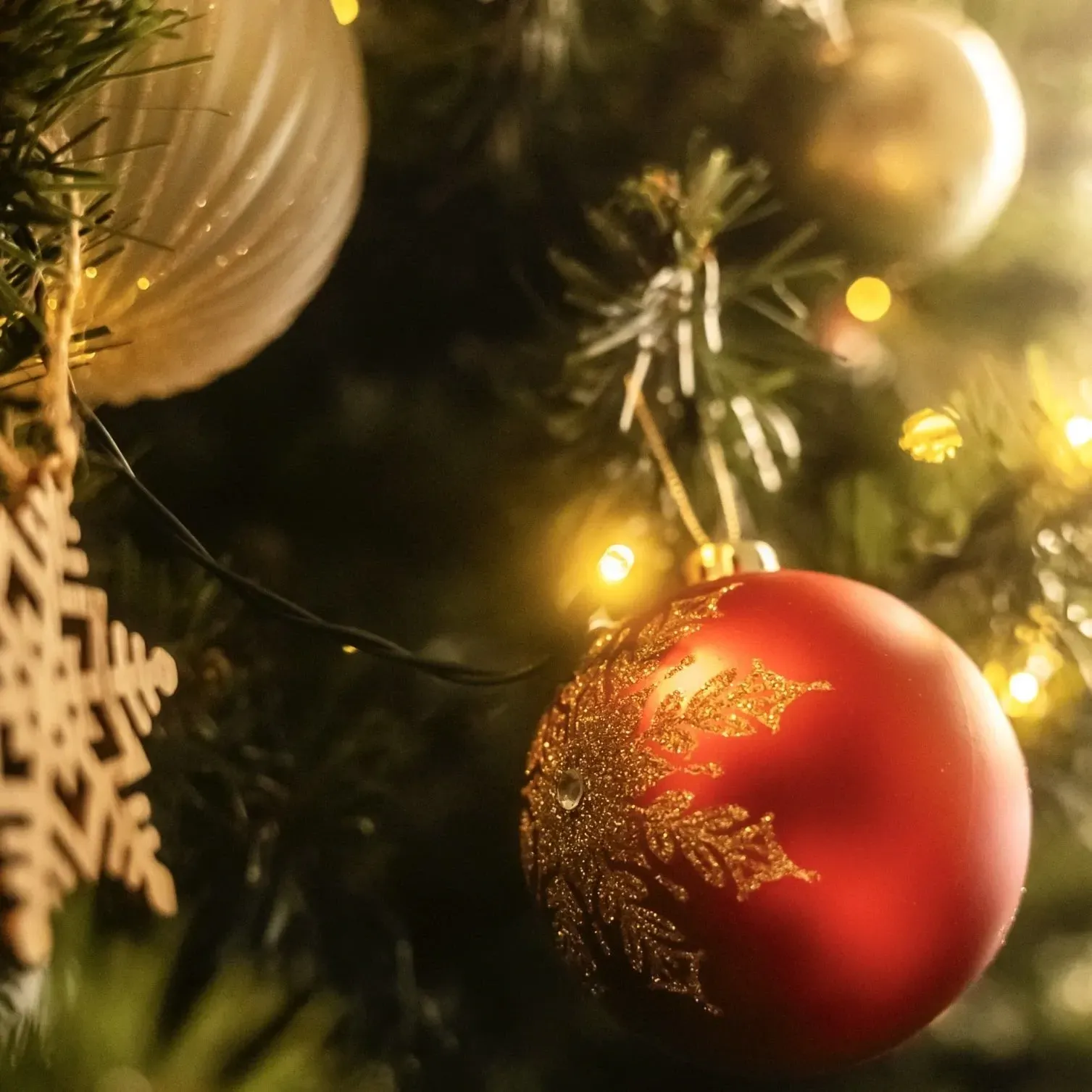 Fotoshooting Weihnachten Familie und Kinder Fotostudio und Mietstudio Kleines Loft Leipzig Weihnachtsdekoration