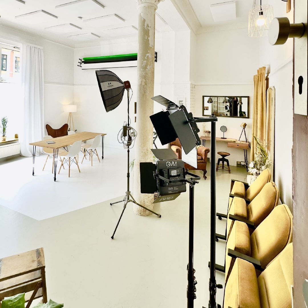 Indoor Fotolocation Leipzig Kleines Loft Mietstudio für Fotografie und Videografie