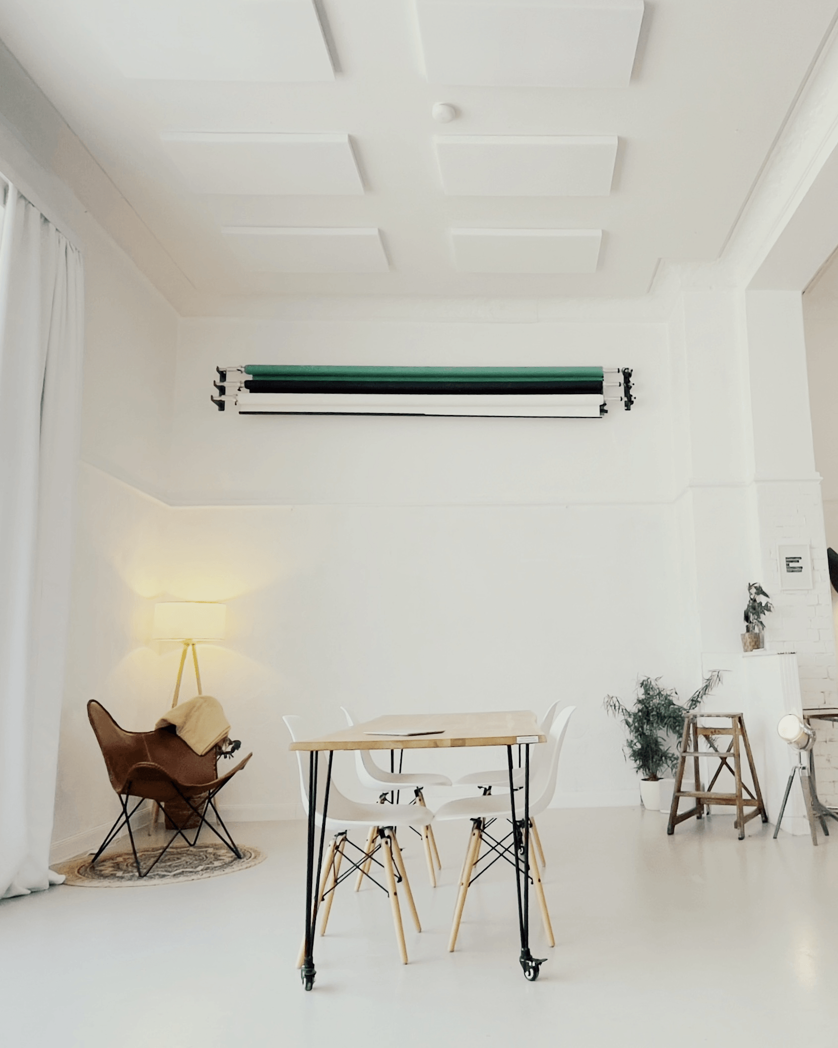 Helles und professionelles Mietstudio Fotostudio mieten nahe Dresden Kleines Loft in Leipzig