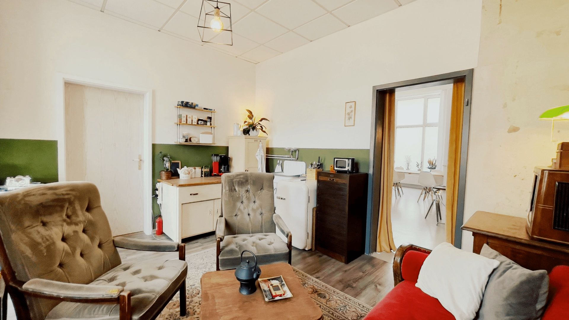 Ansicht Vintage Lounge Meetingraum, Seminarraum und Tagungsraum Kleines Loft Leipzig Stötteritz.