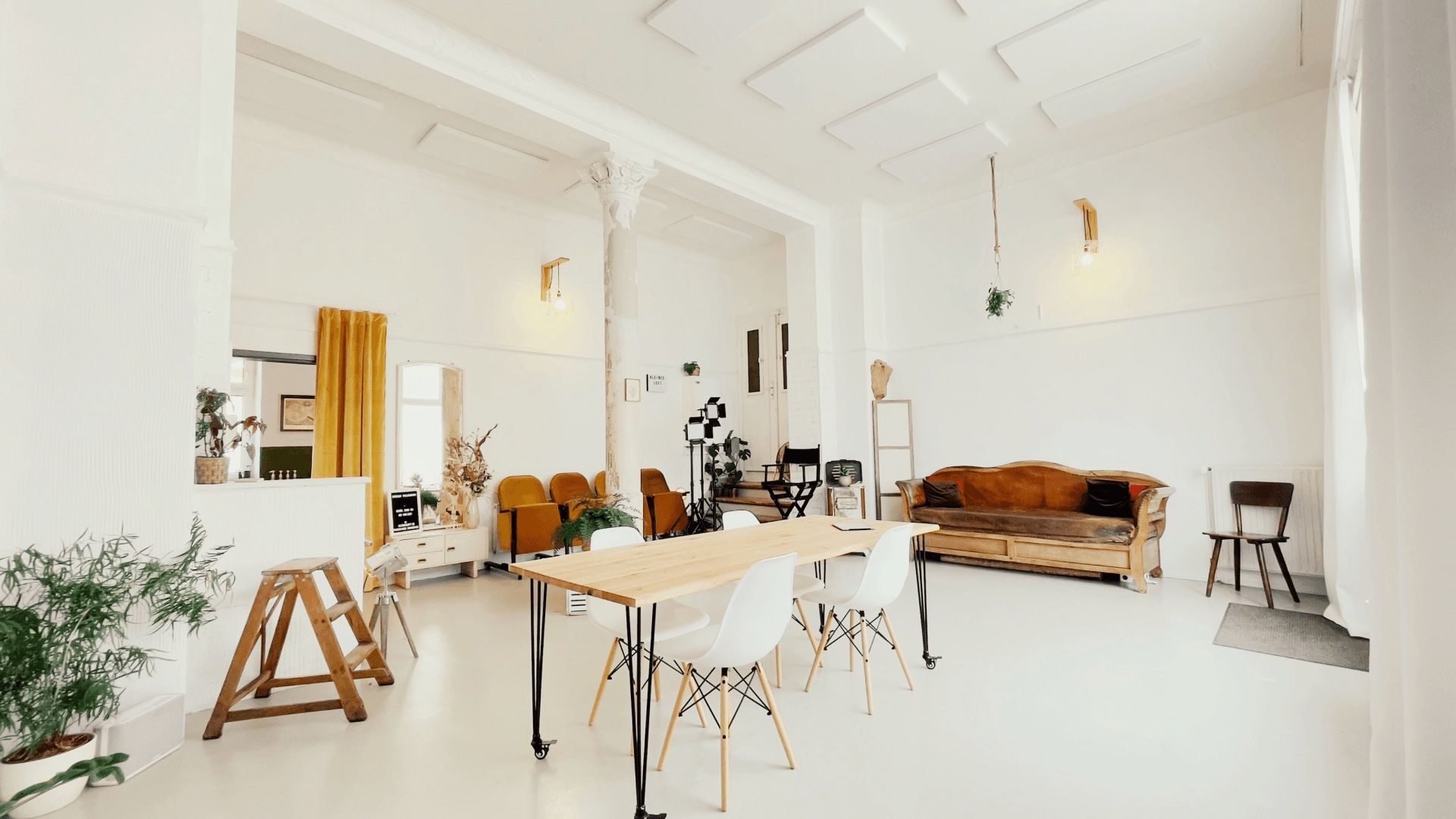 Mietstudio Fotostudio Seminarraum mieten Kleines Loft Leipzig