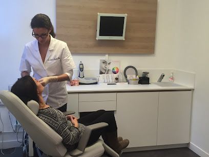 Dr hue à Versailles Medecin et chirurgien esthétique
