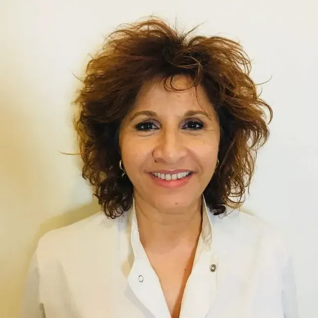 Nina HADAD