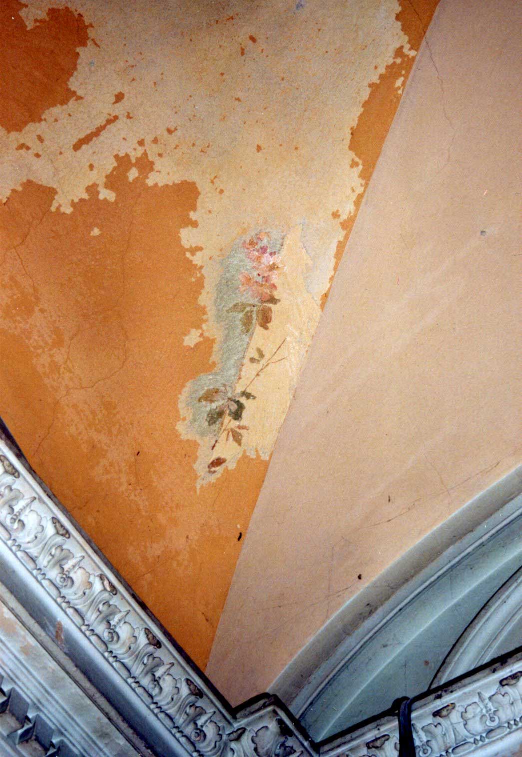 Kreuzstraße 1c Deckenmalerei Hauseingang Freilegung