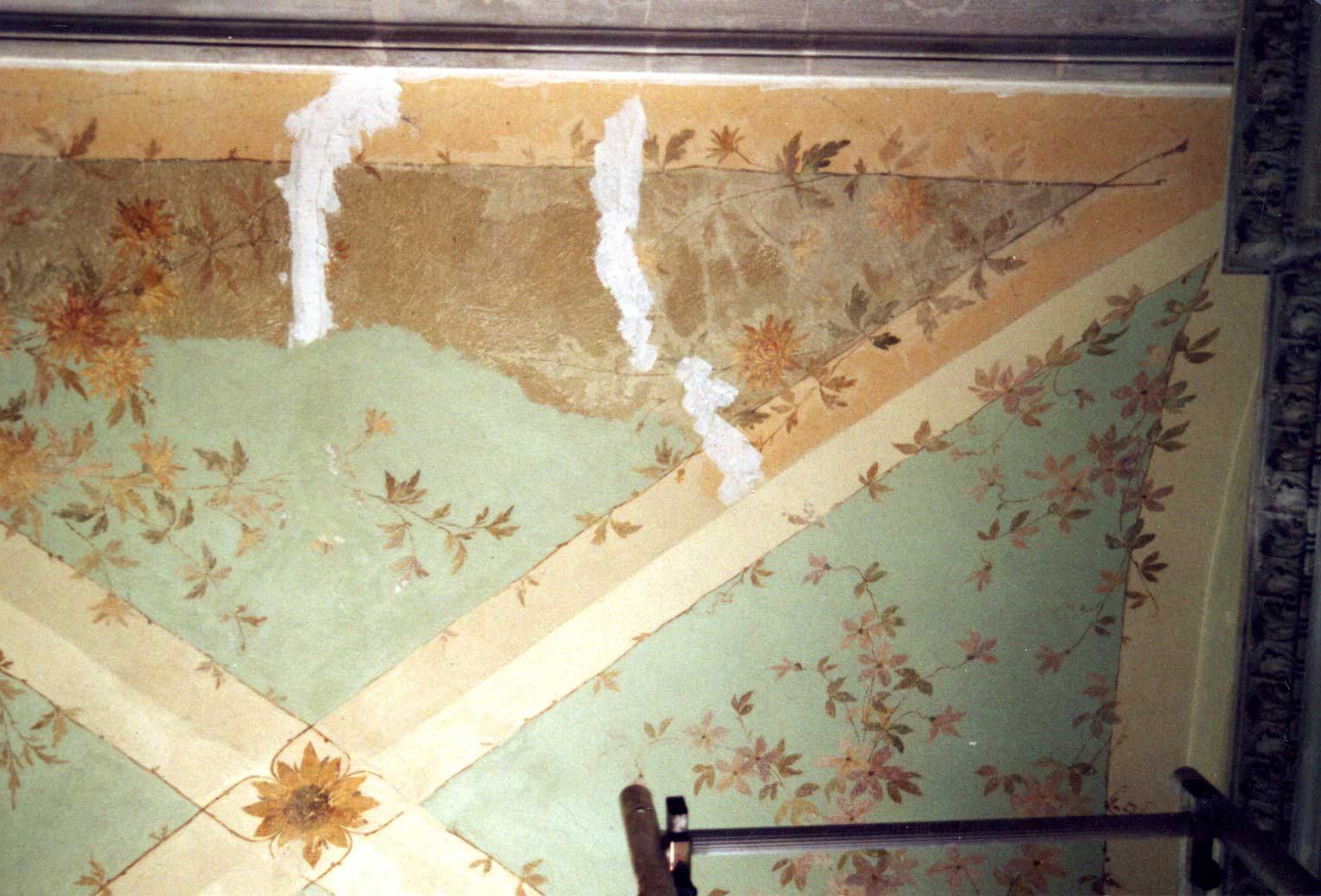 Kreuzstraße 1c Deckenmalerei Hauseingang Restaurierung