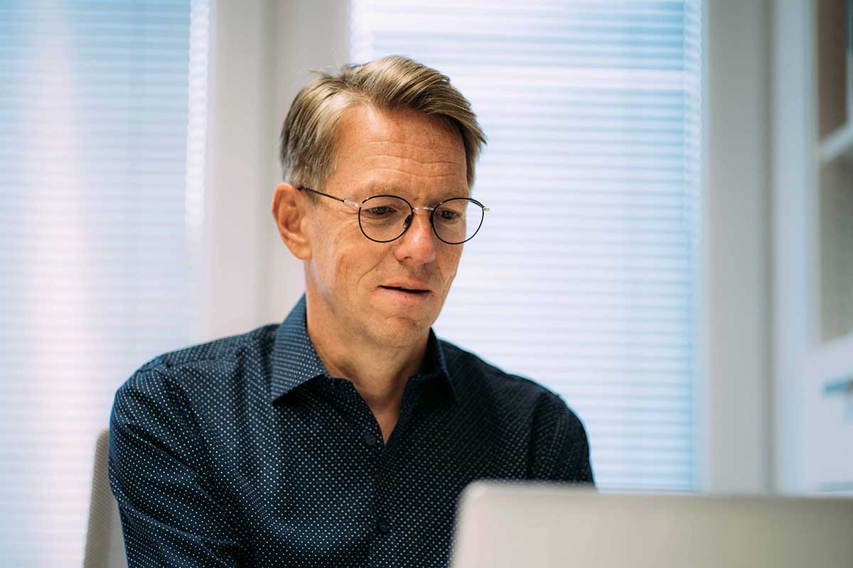 Michael Thomas - Online-Anwendungen