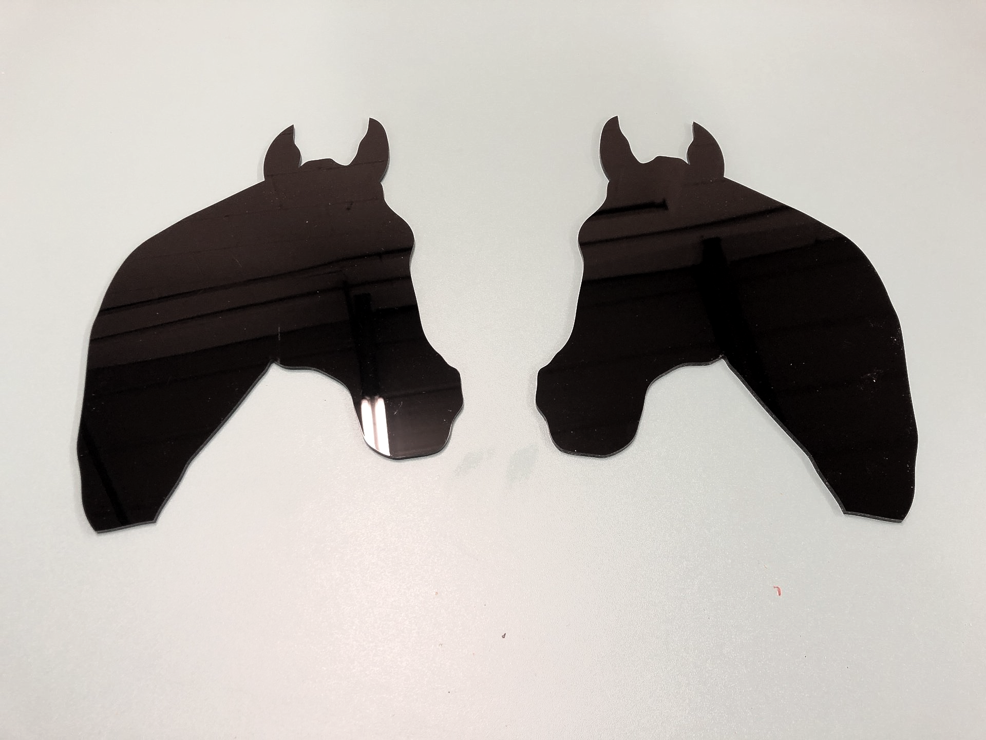 Acrylic decorative horses heads