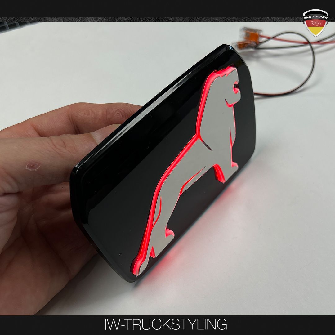 Beleuchteter Löwe für die Hecktür des MAN TGE