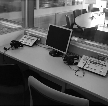 InterpretCHINA Simultandolmetschen Simultandolmetschen Dolmetschkabine