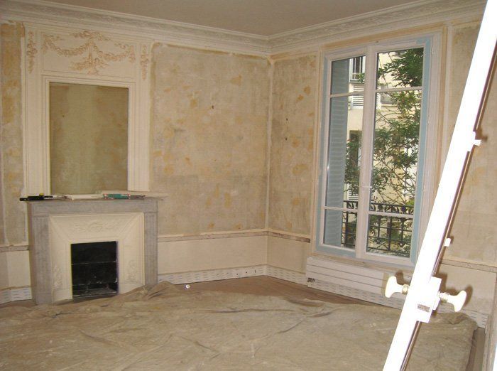 appartement #5 avant rénovation salon cheminée