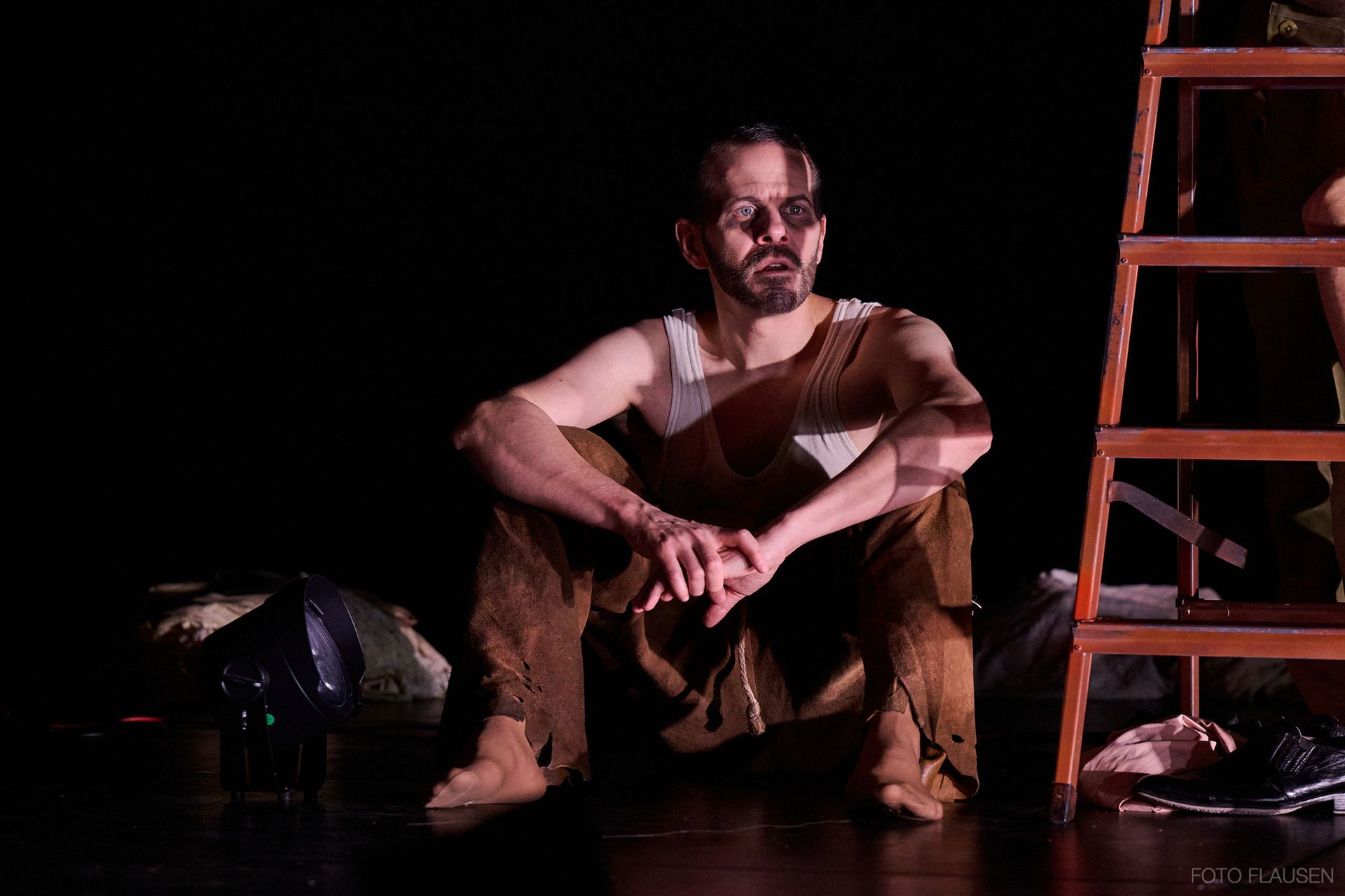 Cassandra Rühmlings Produktion von DIE HEILIGE JOHANNA DER SCHLACHTHÖFE (von Bertold Brecht).