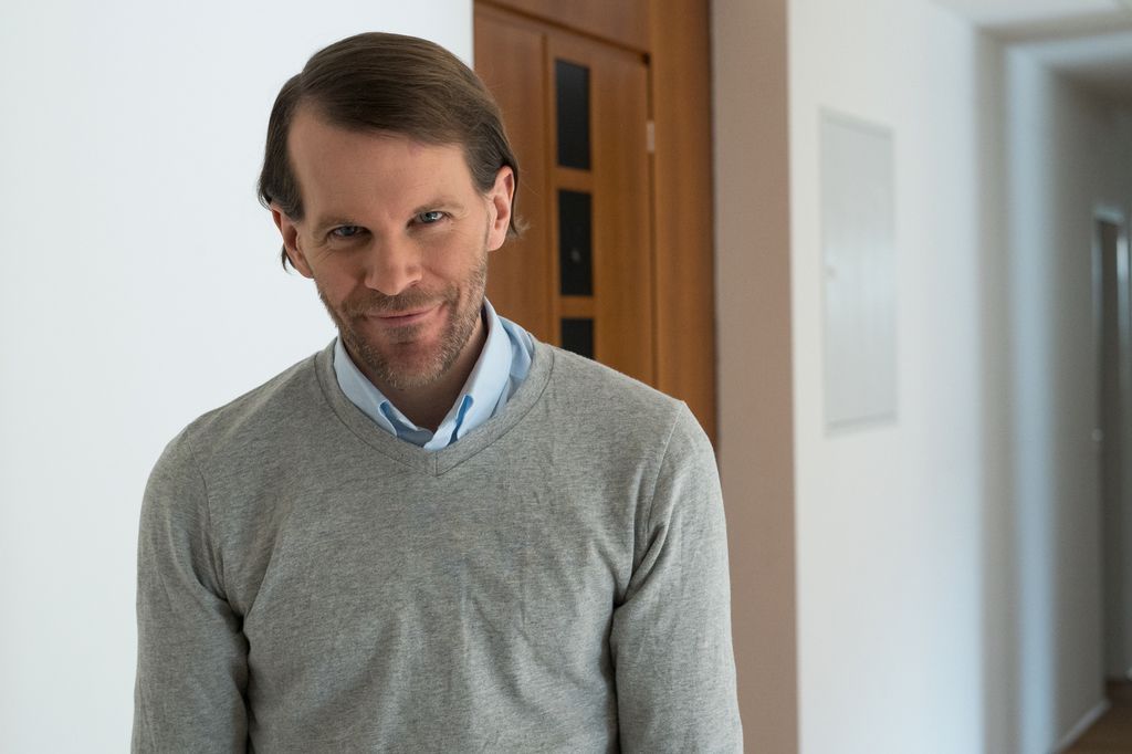 Florian Friedrich in der Rolle eines Mörders