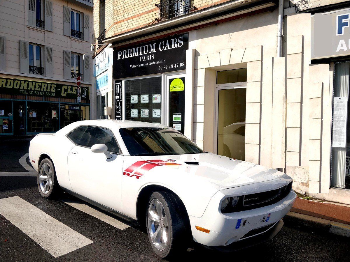 dodge challenger premium cars paris france
