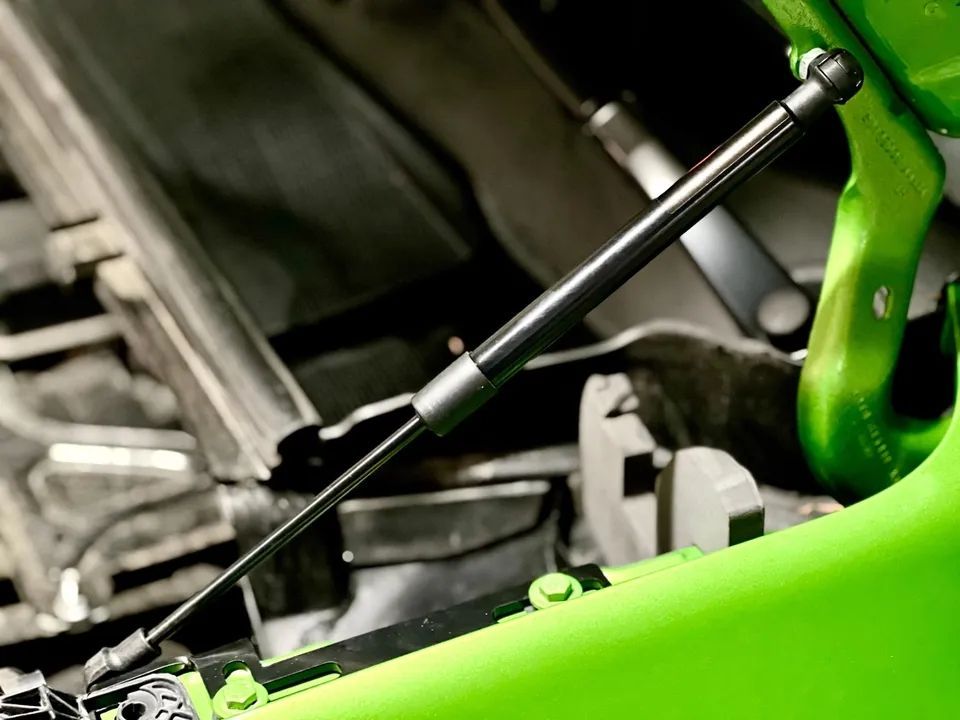 Haubenlifter Haubendämpfer Ford Puma Haubenlifter Haubendämpfer Ford