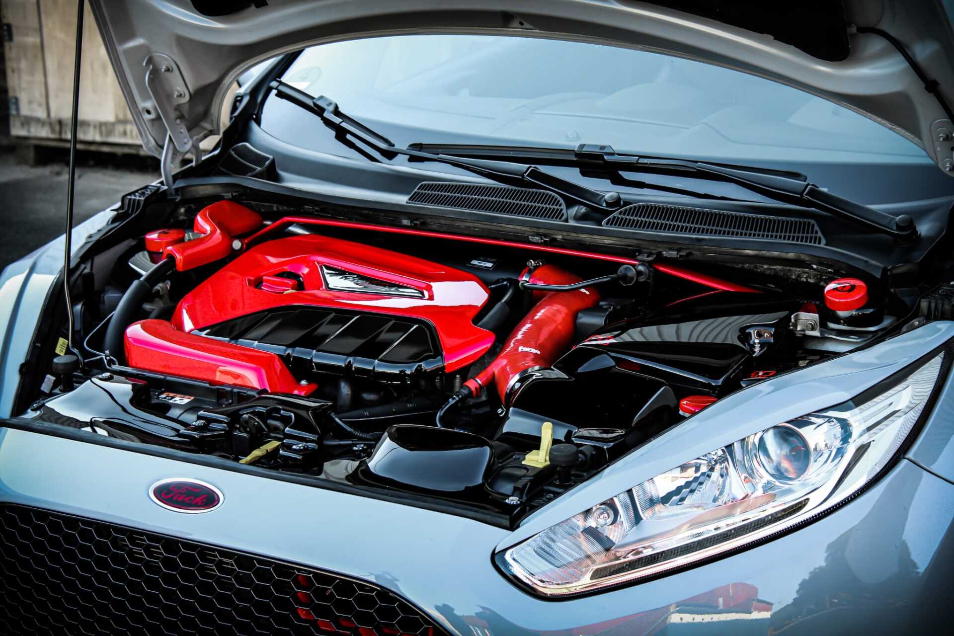 Motorverkleidungen Performance Cover Motorabdeckung