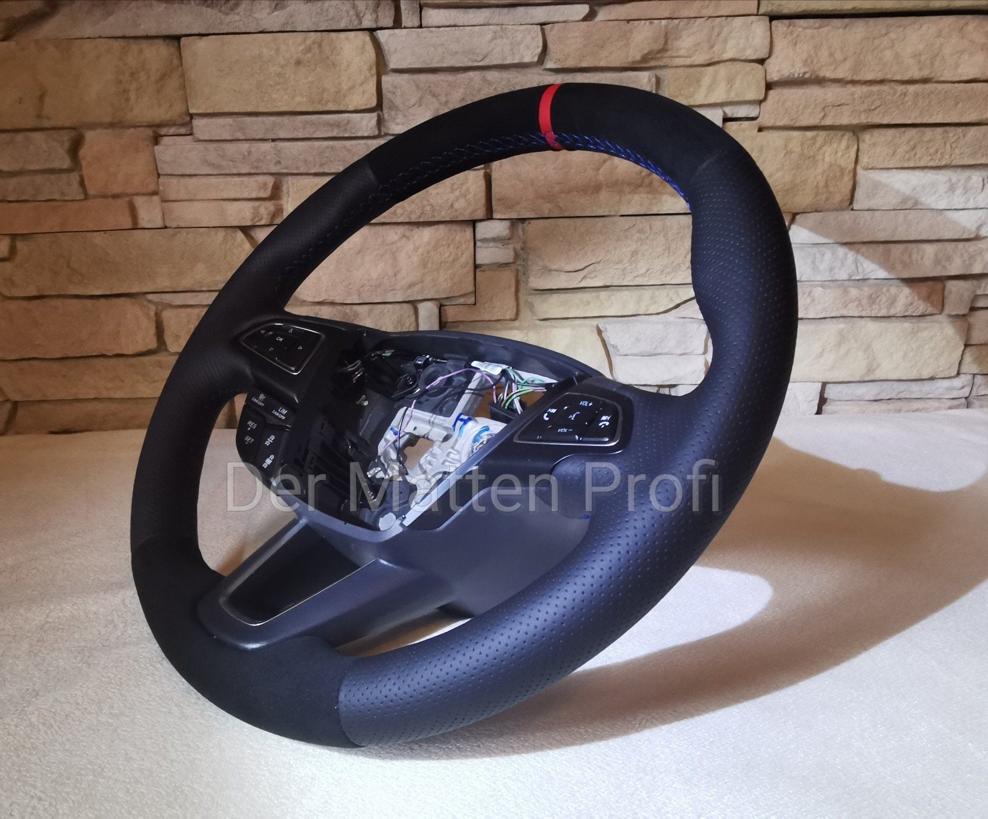 Lenkrad Neubezug Lenkradveredelung Lenkrad Veredelung