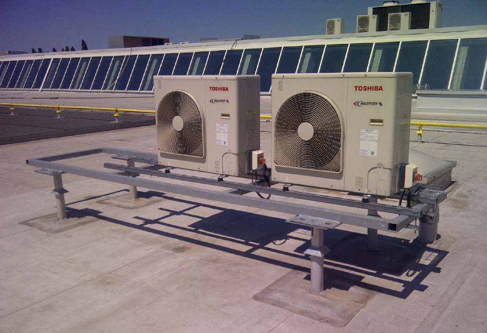 climatisation sur un toit