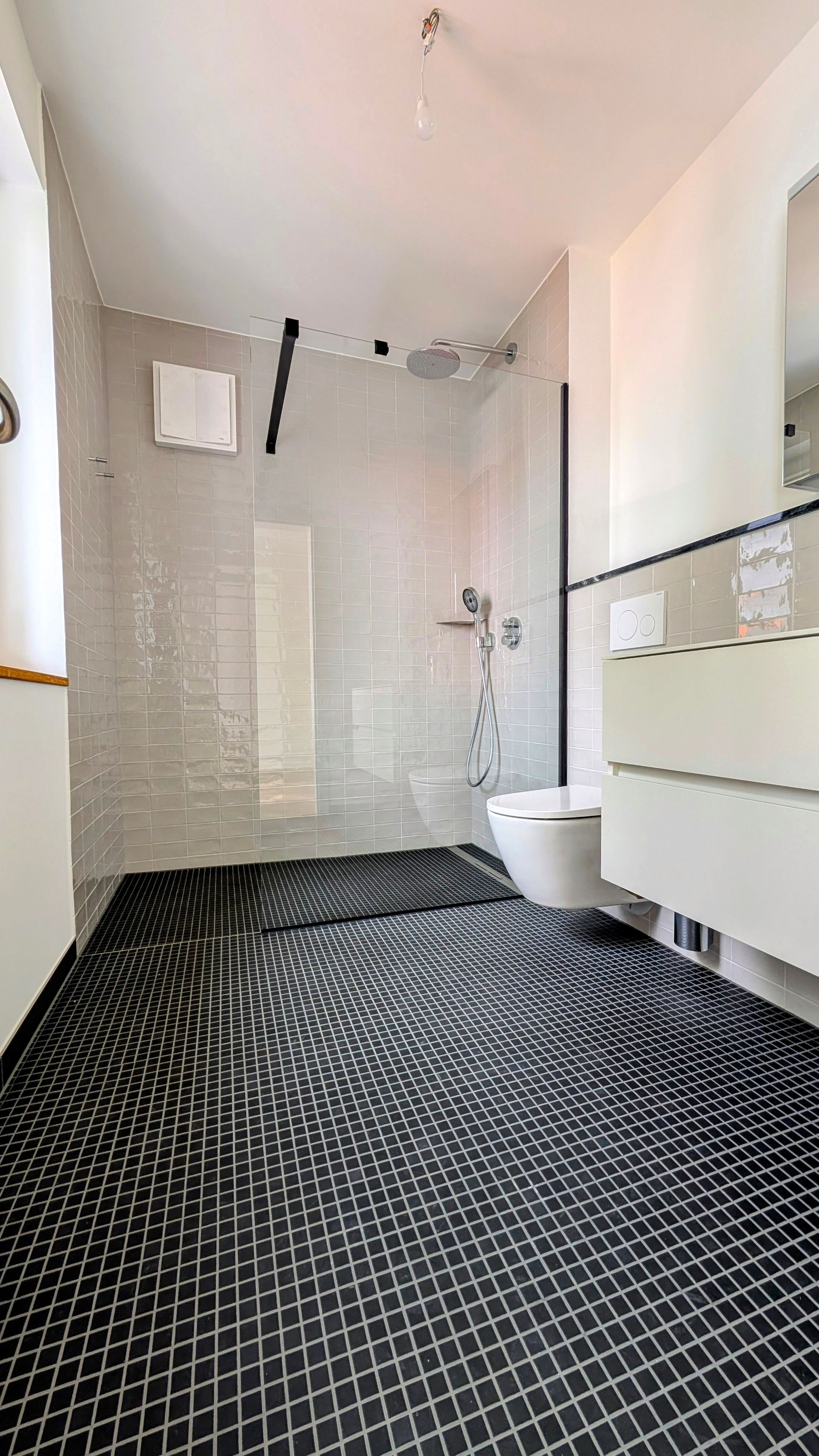 schwarz weiss fliesen