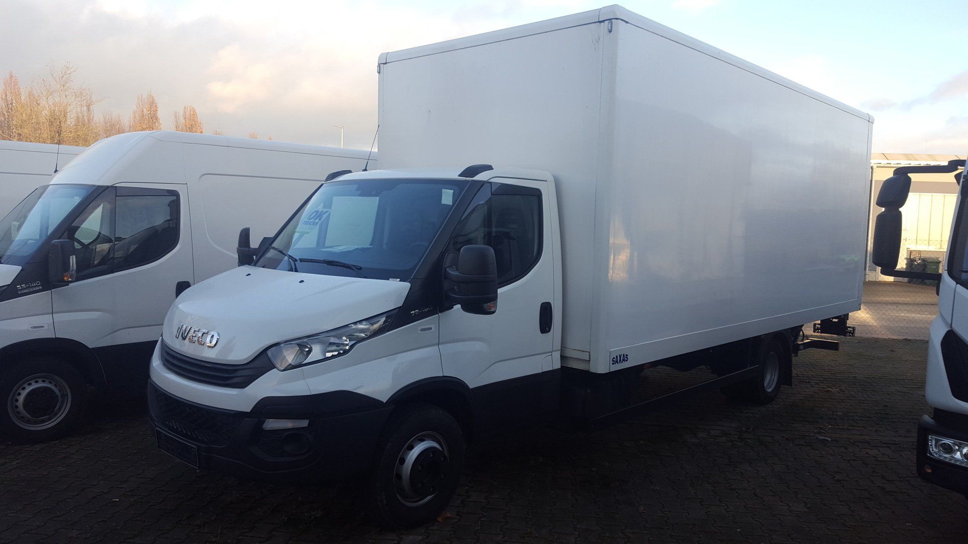IVECO Daily Koffer WEIGL (sw)