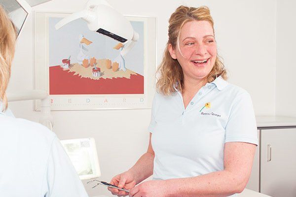 Bettina Tannen, Zahnarzthelferin in Bad Sooden-Allendorf