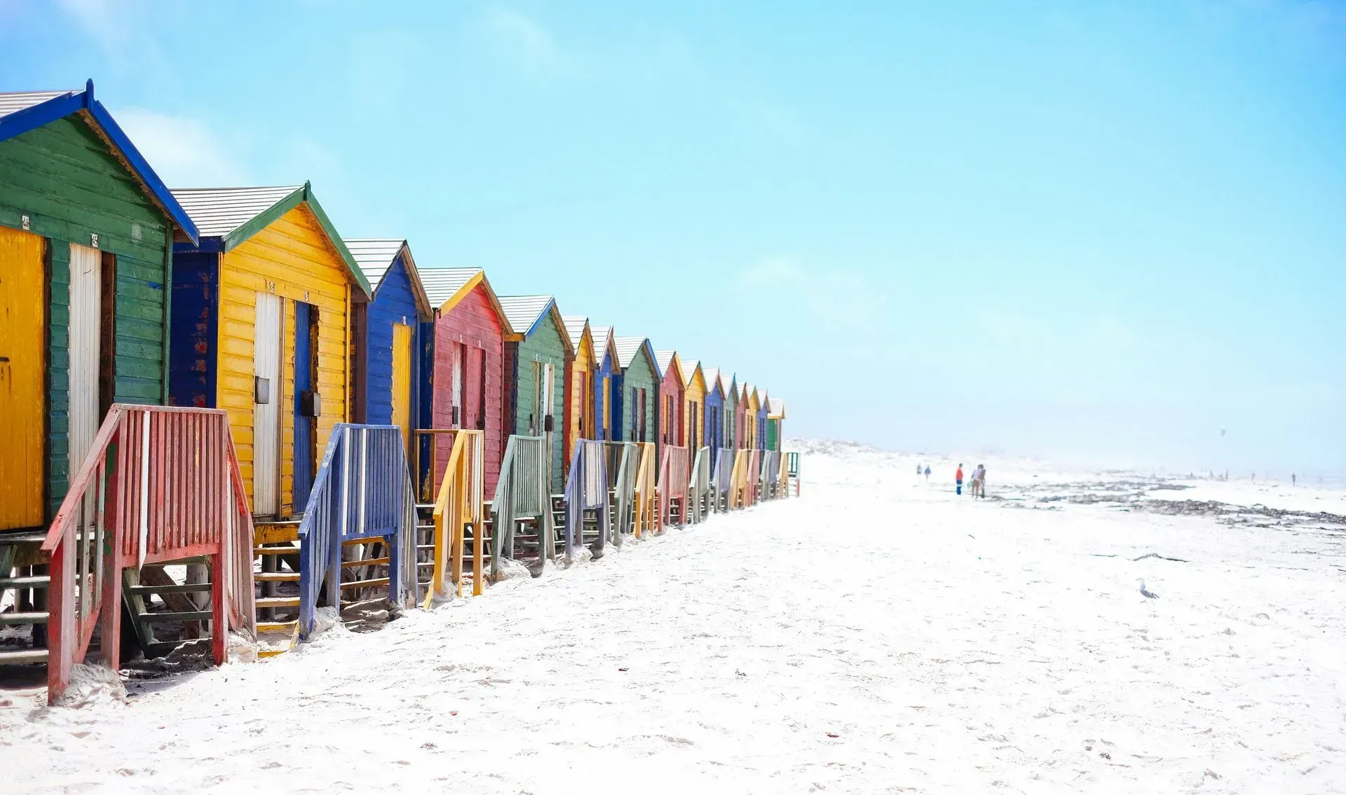 Understanding the Difference Between Customer Segmentation and Market Segmentation
