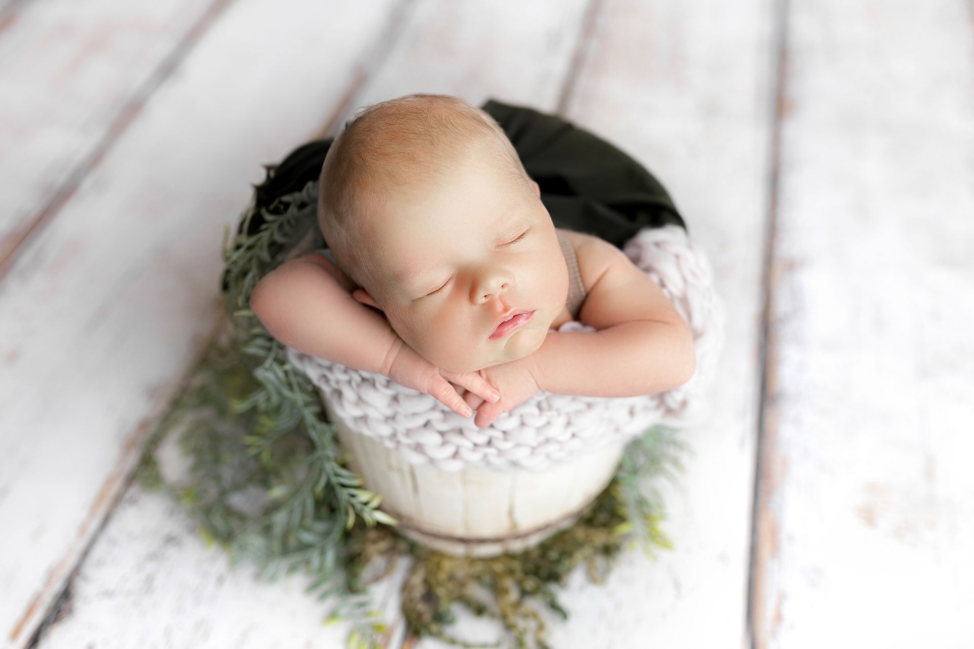Newborn Shooting Rastatt – natürliche Babyfotografie im Studio