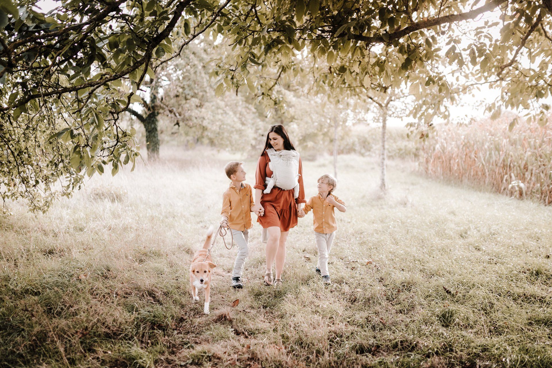 Familienfotografie Rastatt natürliche Familienbilder Outdoor