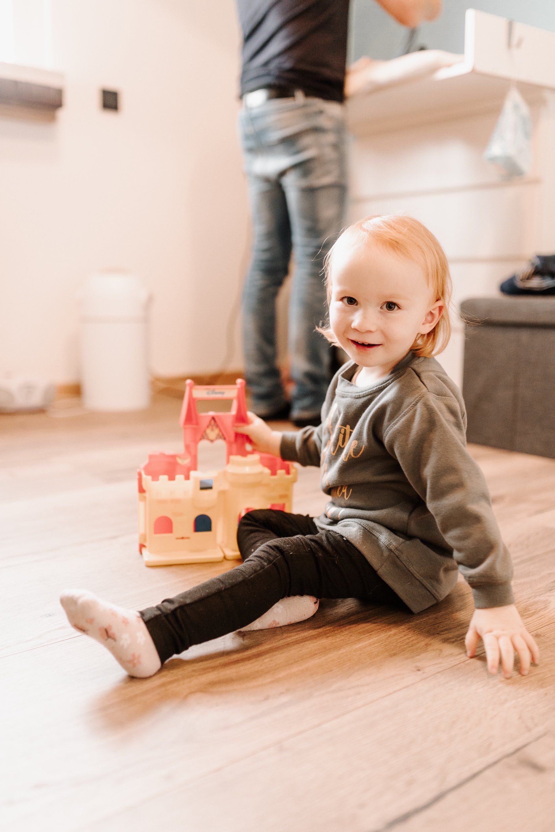 Newborn Homestory Rastatt – Neugeborenes im vertrauten Zuhause