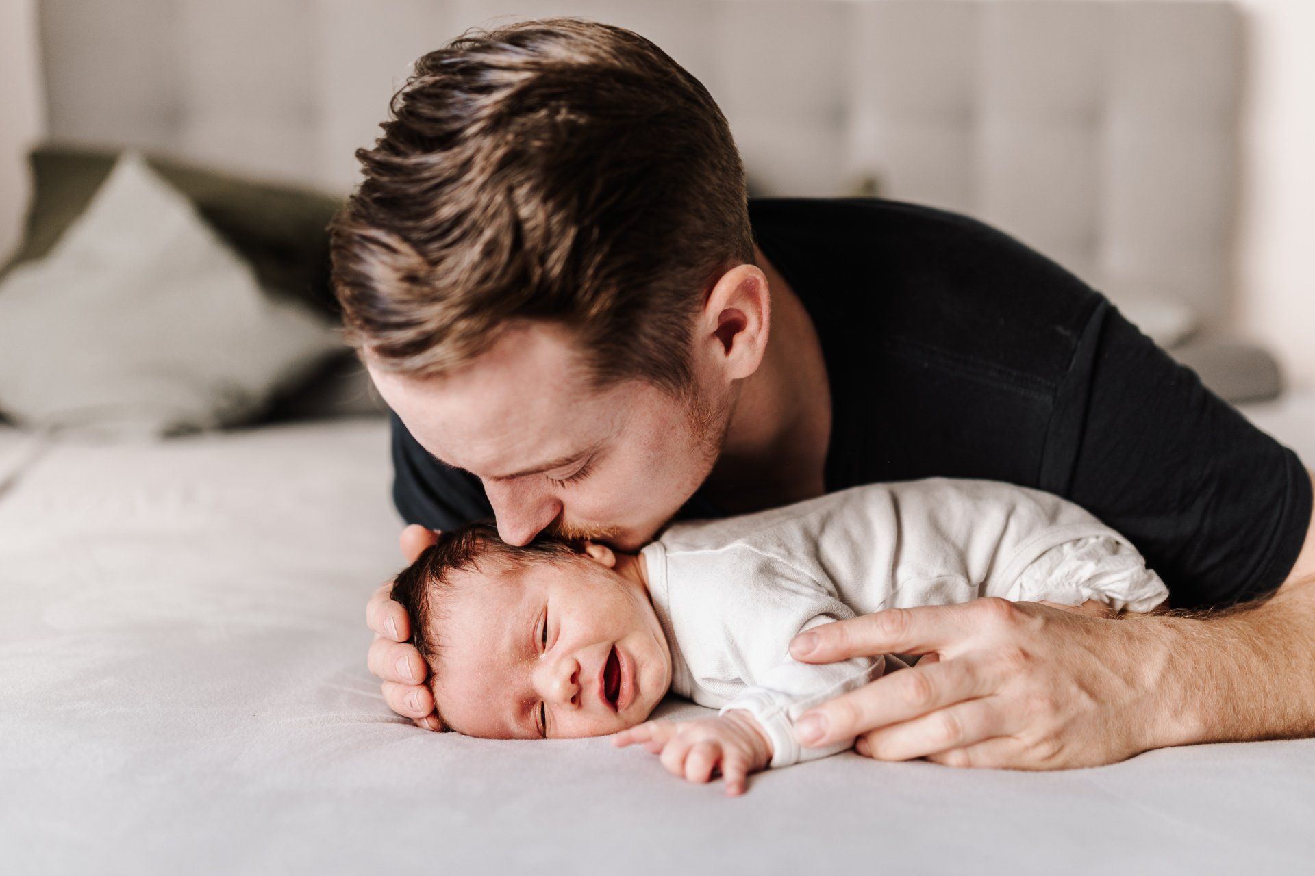 Homestory Familienfotografie Rastatt – natürliche Momente zuhause