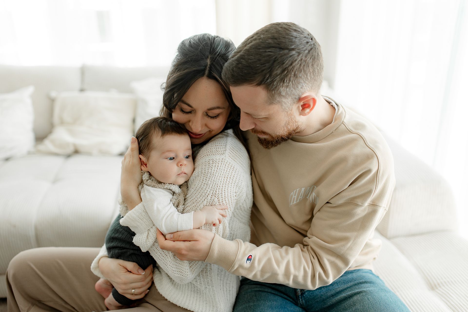 Homestory Familienfotografie Rastatt – natürliche Momente zuhause