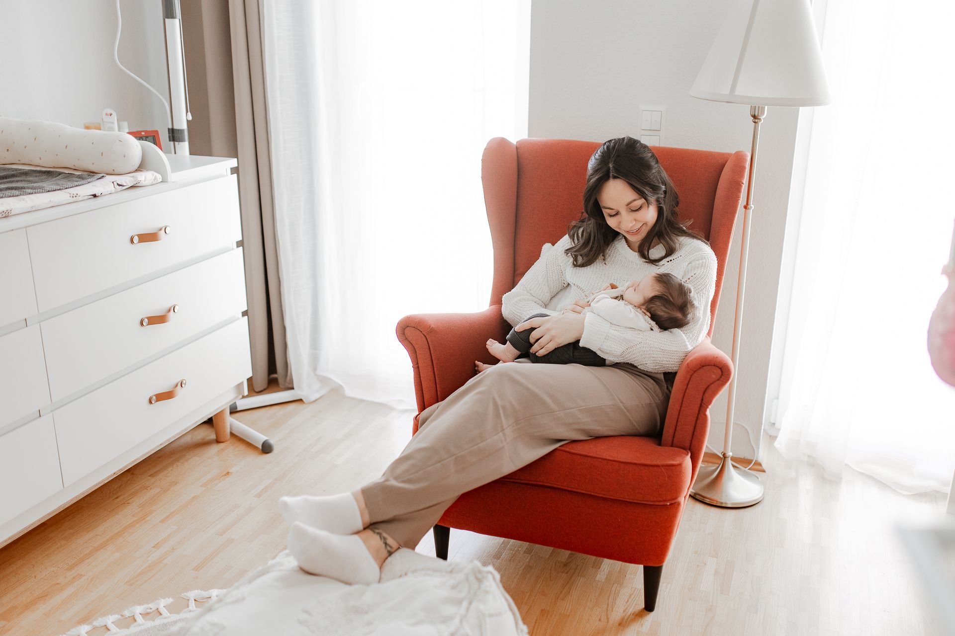 Newborn Homestory Rastatt – Neugeborenes im vertrauten Zuhause