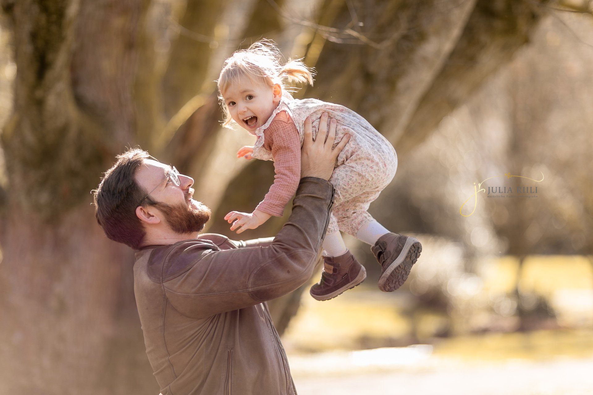 Familienfotografie Rastatt natürliche Familienbilder Outdoor