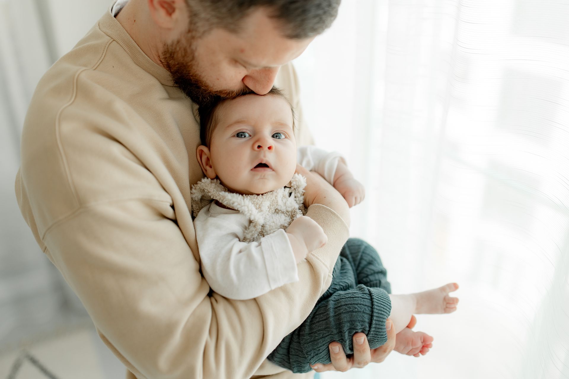 Newborn Homestory Rastatt – Neugeborenes im vertrauten Zuhause
