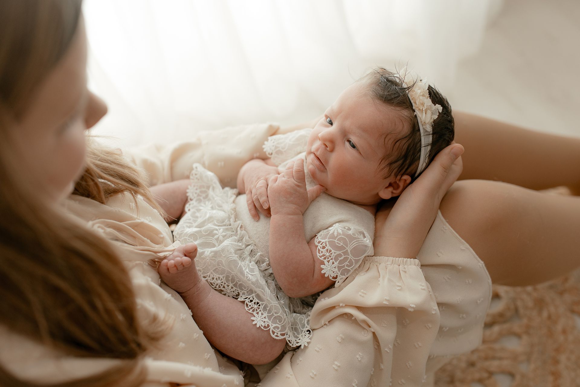 Newborn Shooting Rastatt – natürliche Babyfotografie im Studio
