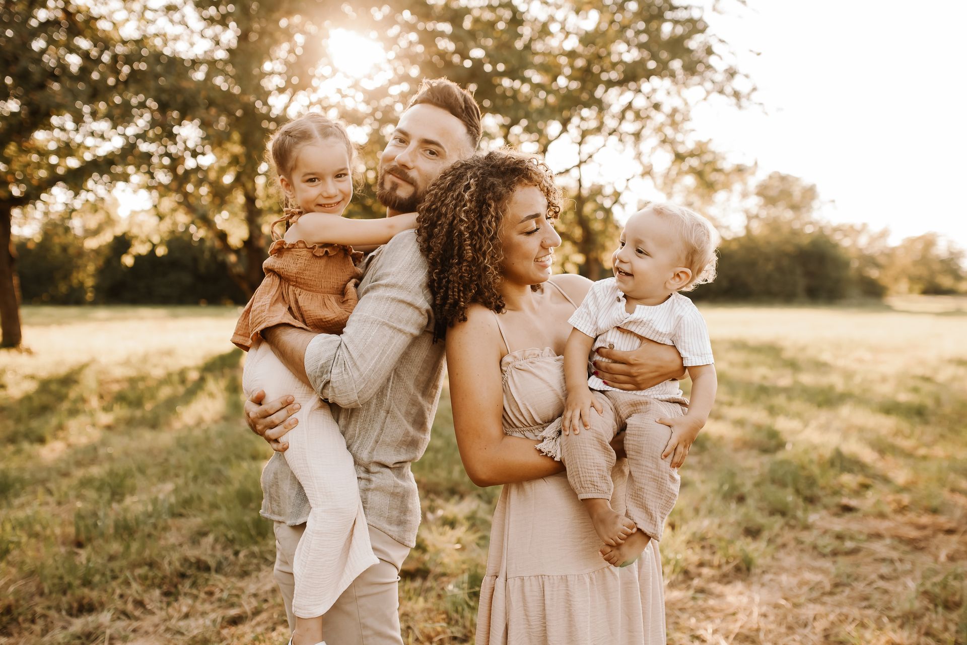 Familienfotografie Rastatt natürliche Familienbilder Outdoor